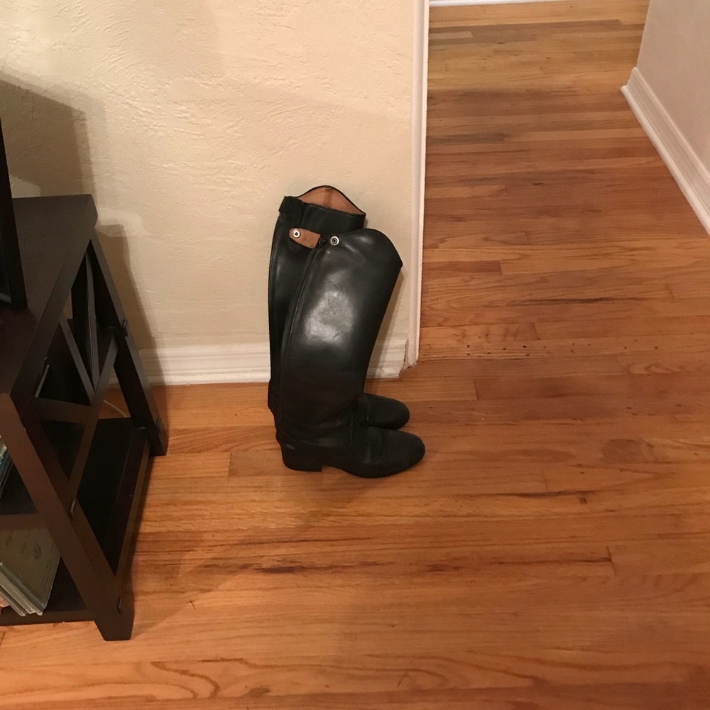 Black Equestrian Tall Boots